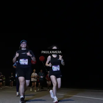 Runner Photo 7527139