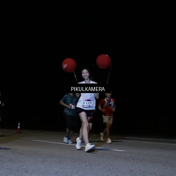 Runner Photo 7527152