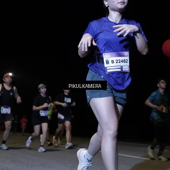 Runner Photo 7527157