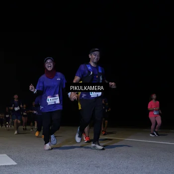 Runner Photo 7527167