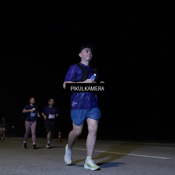 Runner Photo 7527177