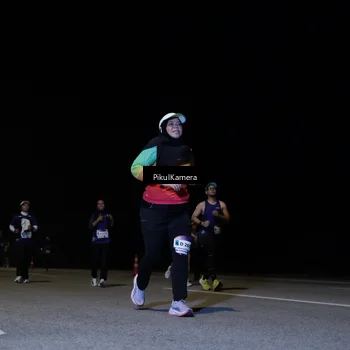 Runner Photo 7527200