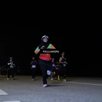 Runner Photo 7527203