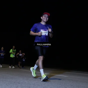Runner Photo 7527222