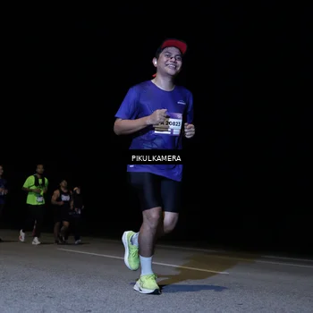 Runner Photo 7527223