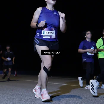 Runner Photo 7527235
