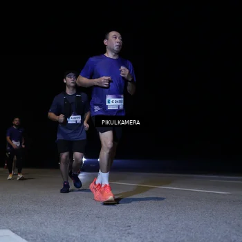 Runner Photo 7527238