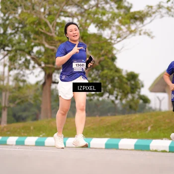 Runner Photo 7527244