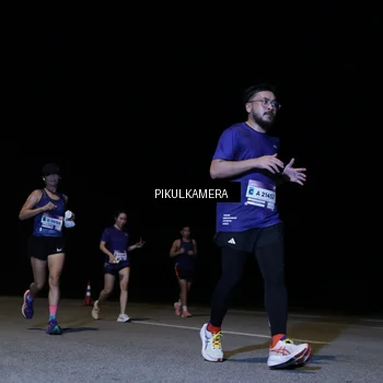 Runner Photo 7527248