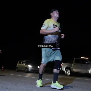 Runner Photo 7527260