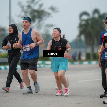 Runner Photo 7527264