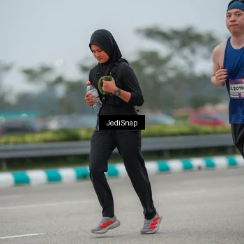 Runner Photo 7527270