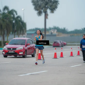 Runner Photo 7527330