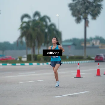 Runner Photo 7527336