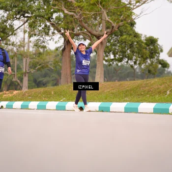 Runner Photo 7527343