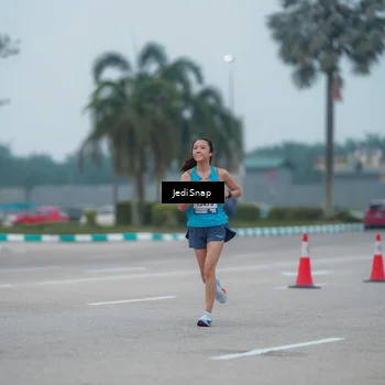 Runner Photo 7527345
