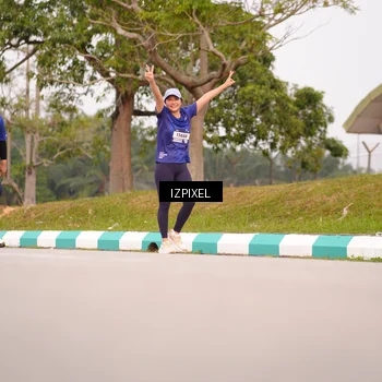 Runner Photo 7527353