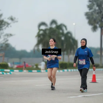 Runner Photo 7527356