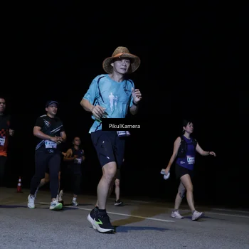 Runner Photo 7527359