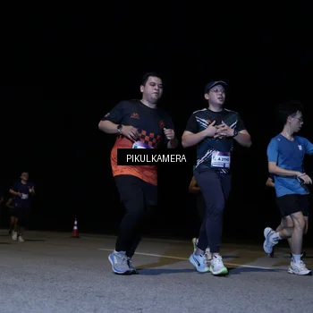 Runner Photo 7527360
