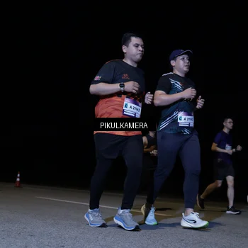Runner Photo 7527367
