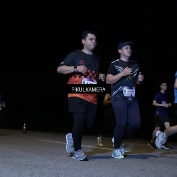 Runner Photo 7527368