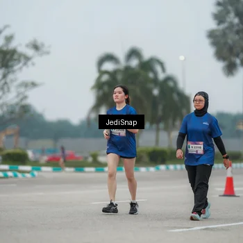 Runner Photo 7527371