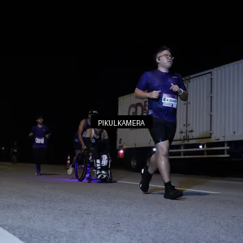 Runner Photo 7527392
