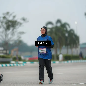 Runner Photo 7527399