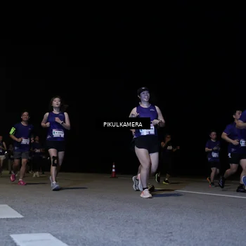 Runner Photo 7527448