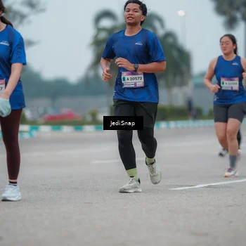 Runner Photo 7527459