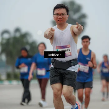 Runner Photo 7527460