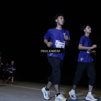 Runner Photo 7527492