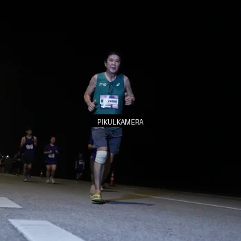 Runner Photo 7527514