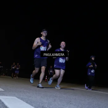 Runner Photo 7527518