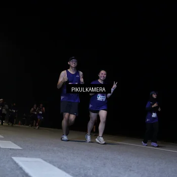 Runner Photo 7527563