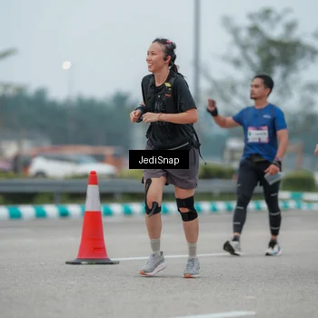 Runner Photo 7527565