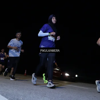 Runner Photo 7527568