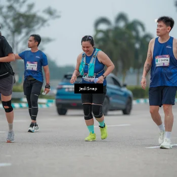 Runner Photo 7527577