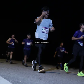 Runner Photo 7527579