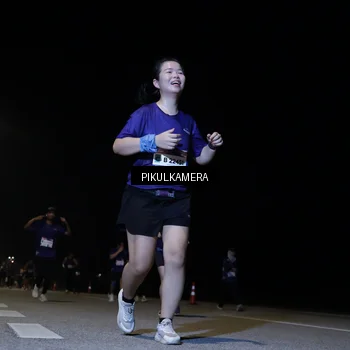 Runner Photo 7527590