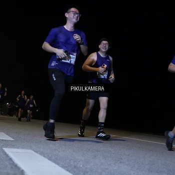 Runner Photo 7527592