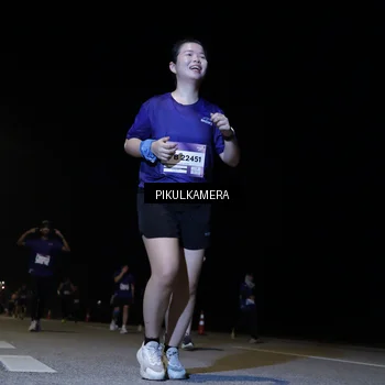Runner Photo 7527597