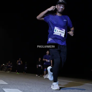 Runner Photo 7527618