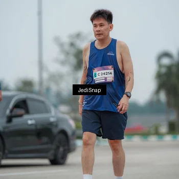 Runner Photo 7527624