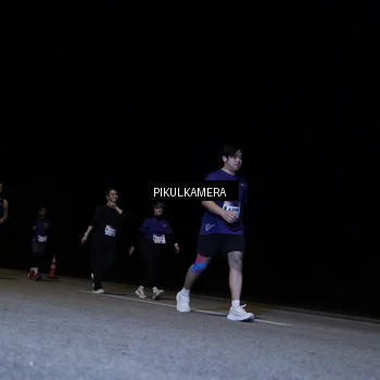 Runner Photo 7527639