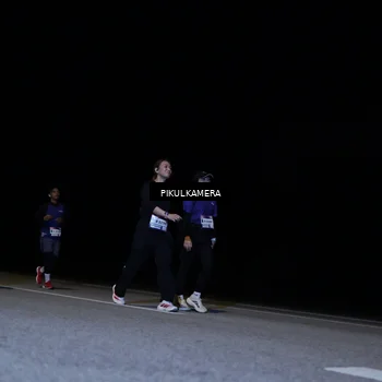 Runner Photo 7527655