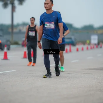 Runner Photo 7527657