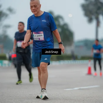 Runner Photo 7527658
