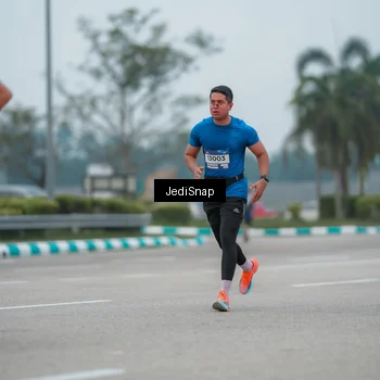 Runner Photo 7527665